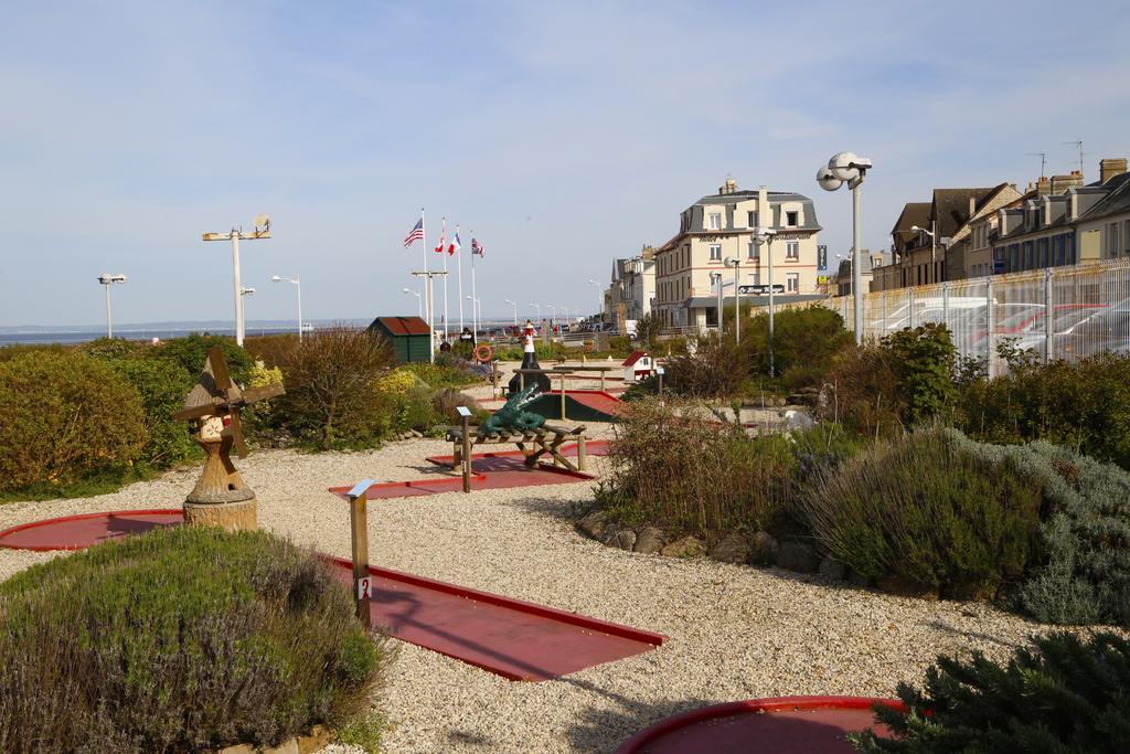 Maison Studios & Appartements Les 4 Vents Luc-sur-Mer Exterior foto